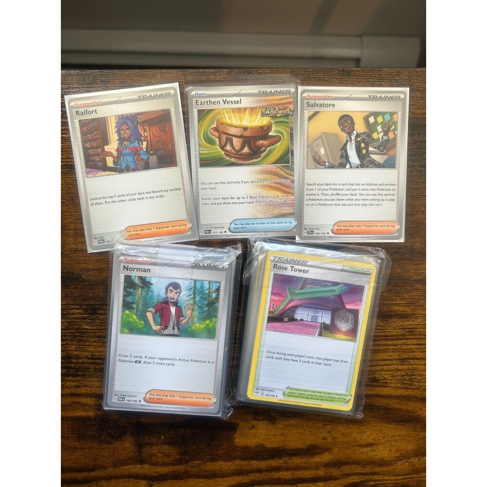 32 pokemon trainers card lot